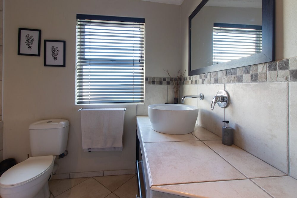 Фото Dockside Guest House