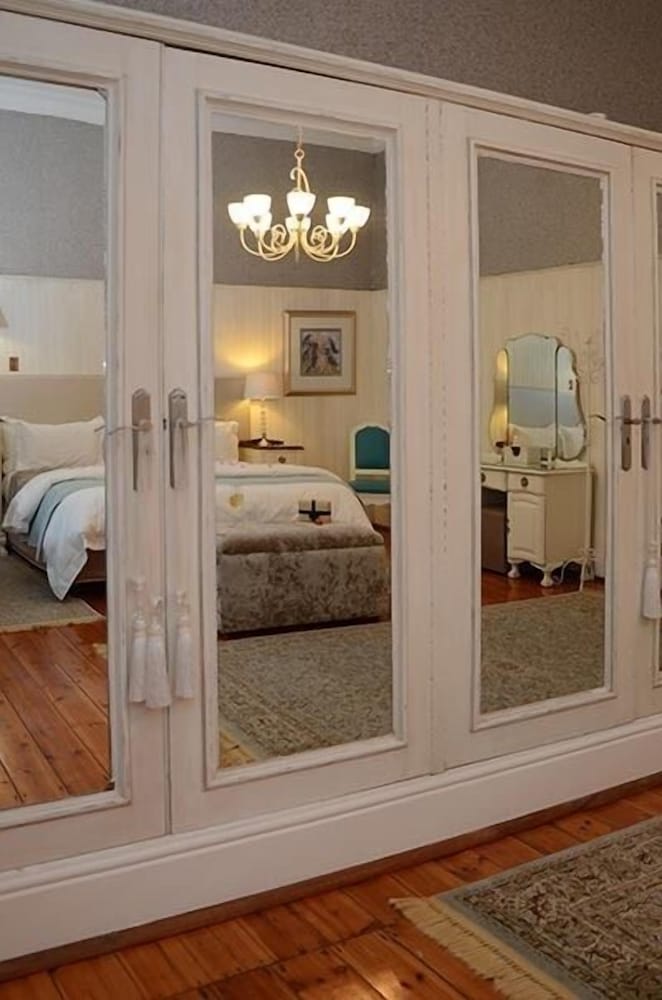 Фото Oleander Guest House