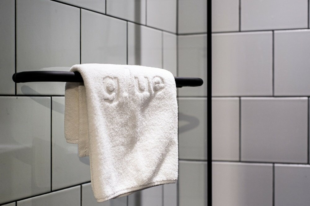 Фото Glue Hotel