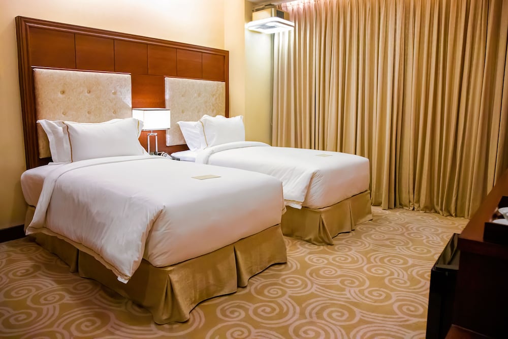 Фото Royal Swiss Hotel