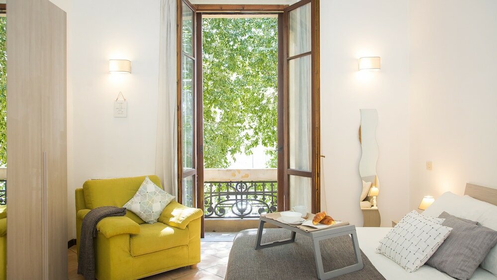 Фото Rental In Rome Rosselli Palace Apartment 2