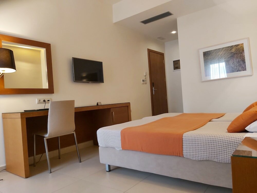 Фото El Greco Hotel