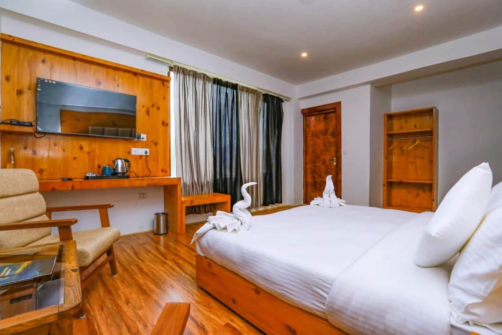 Фото Tih Hotel Sky Desert