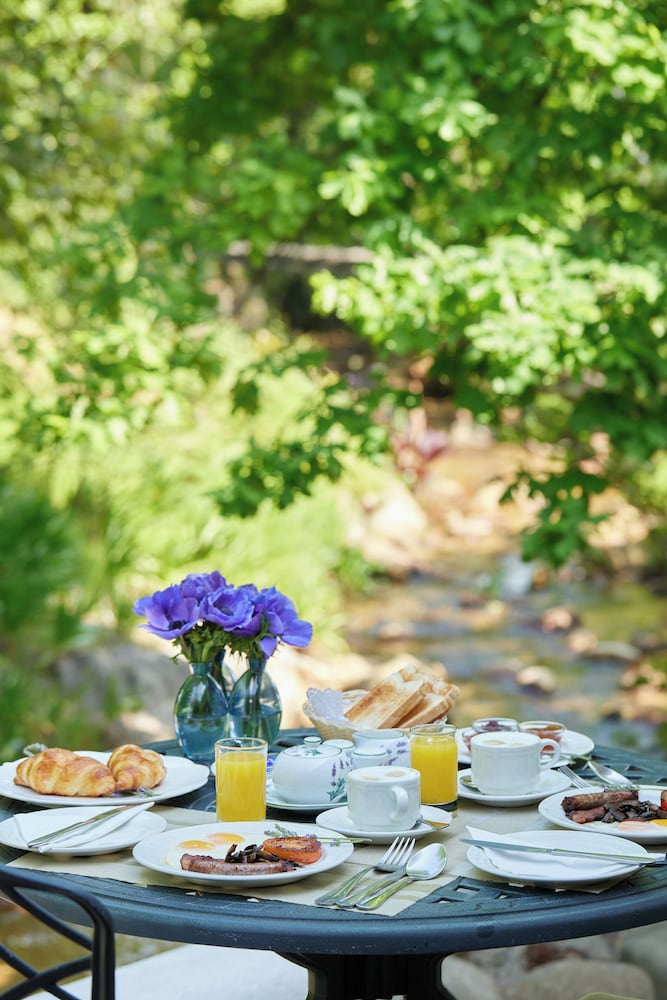 Фото Klein Waterval Riverside Lodge