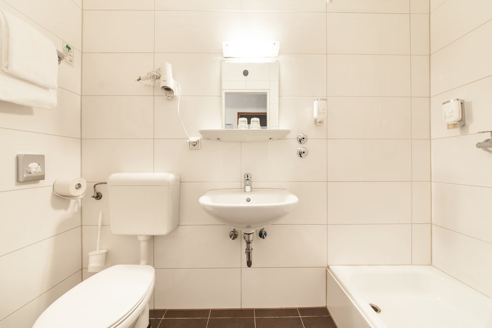 Фото Novum Hotel Ahl Meerkatzen Köln Altstadt