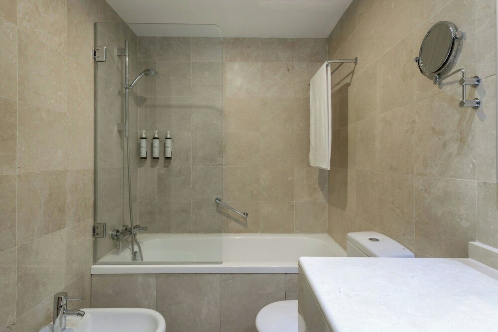 Фото Ac Victoria Suites