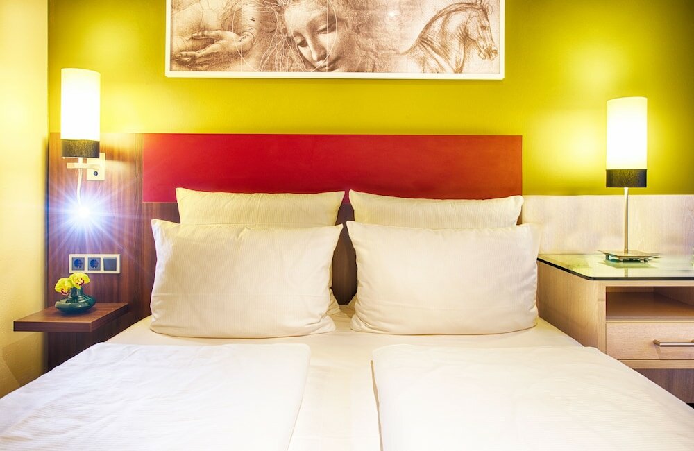 Фото Leonardo Hotel & Residenz München