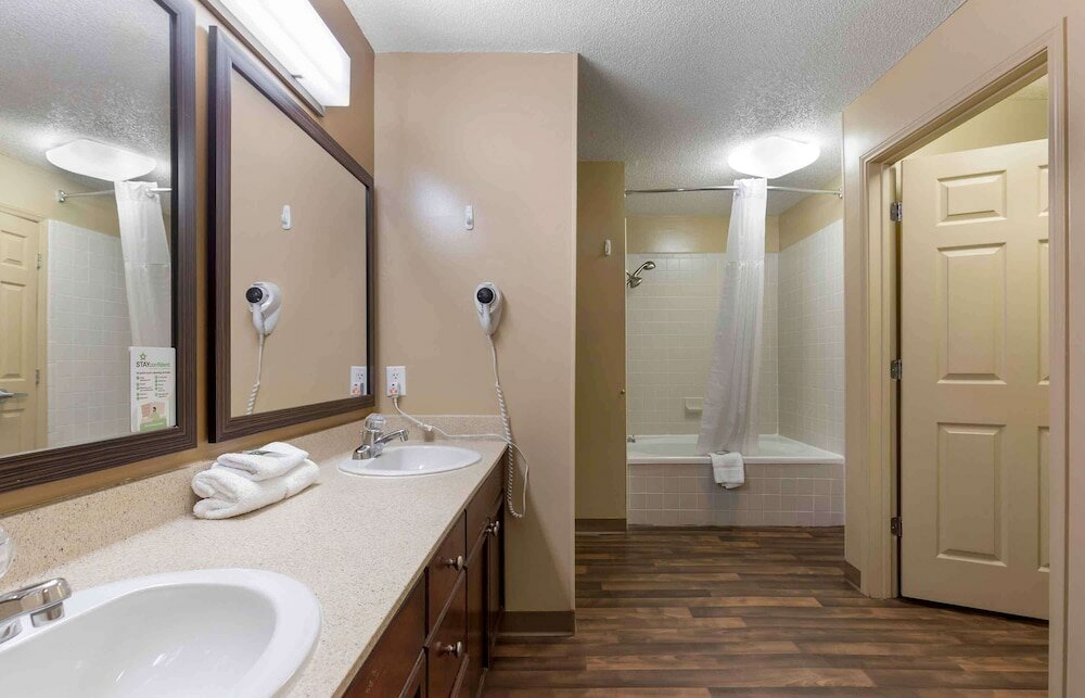 Фото Extended Stay America Suites Orlando Maitland Summit Tower B