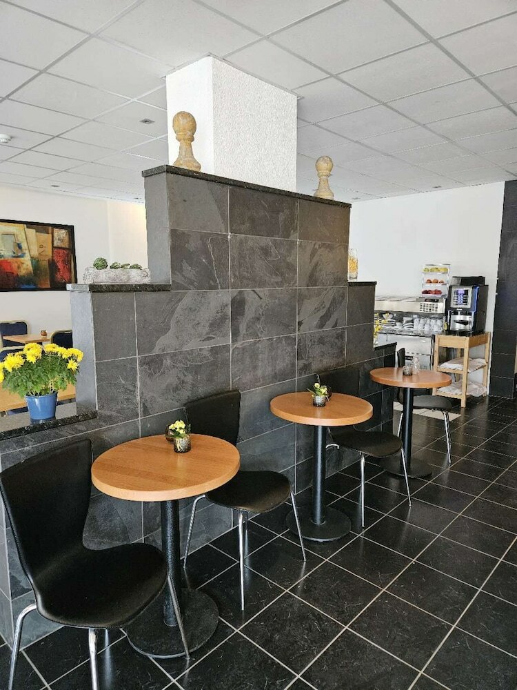 Фото 101 Guesthouse