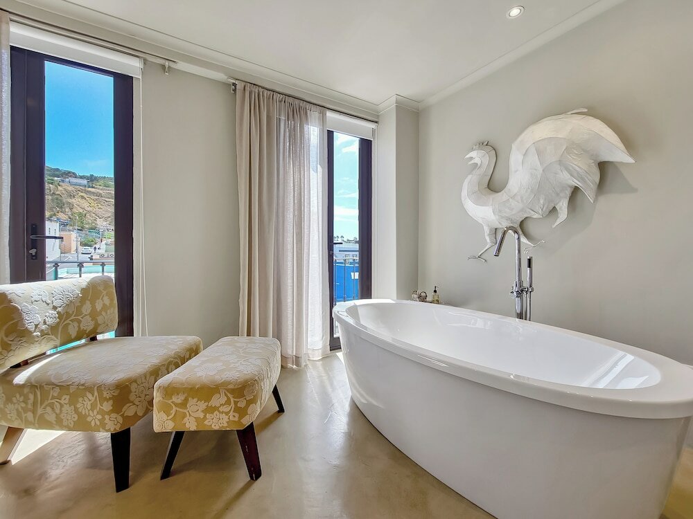 Фото Rouge on Rose Boutique Hotel