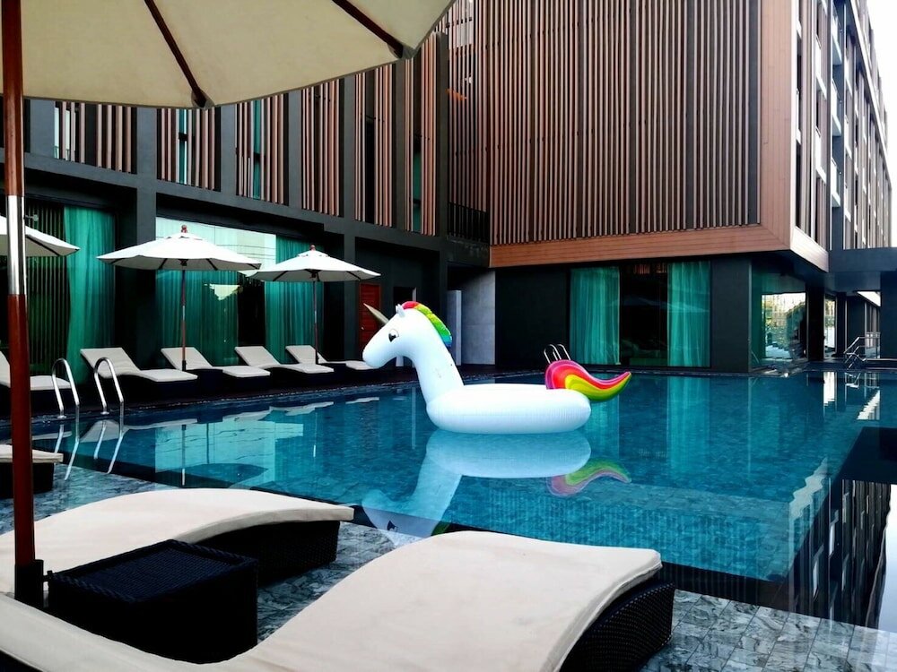 Фото Mandarin Eastville Pattaya