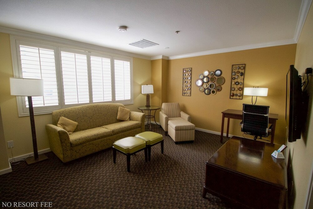 Фото Best Western Plus Casino Royale - Center Strip