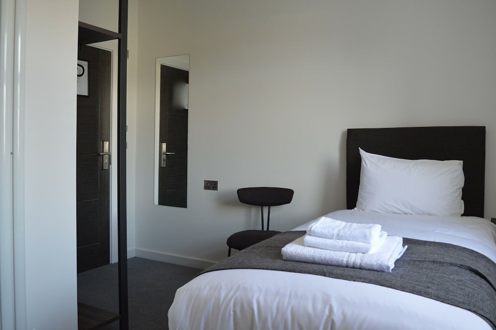 Фото Q8 Boutique Hotel