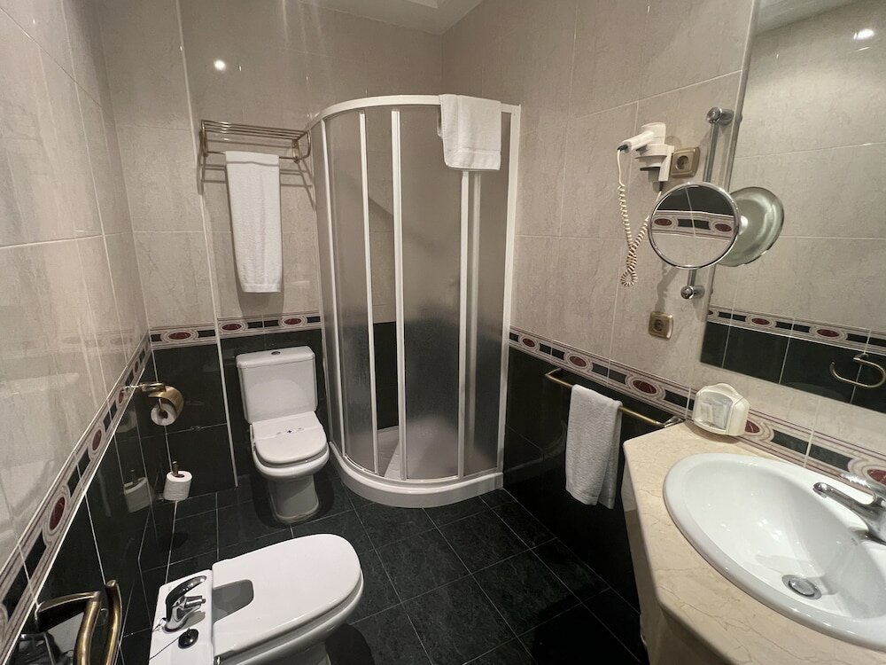 Фото Hotel El Cisne