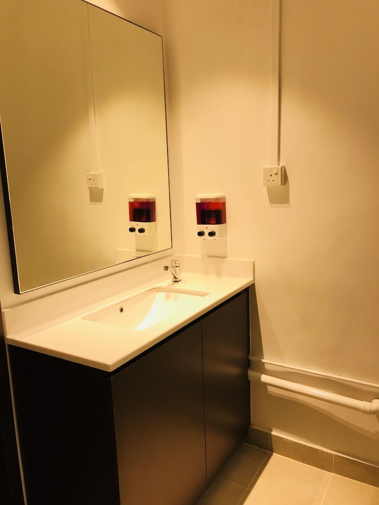 Фото Atlantis Pods at Chinatown