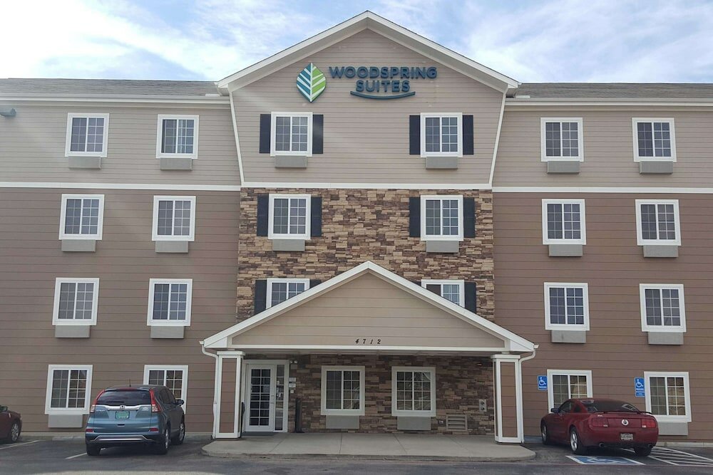 Фото WoodSpring Suites Midland