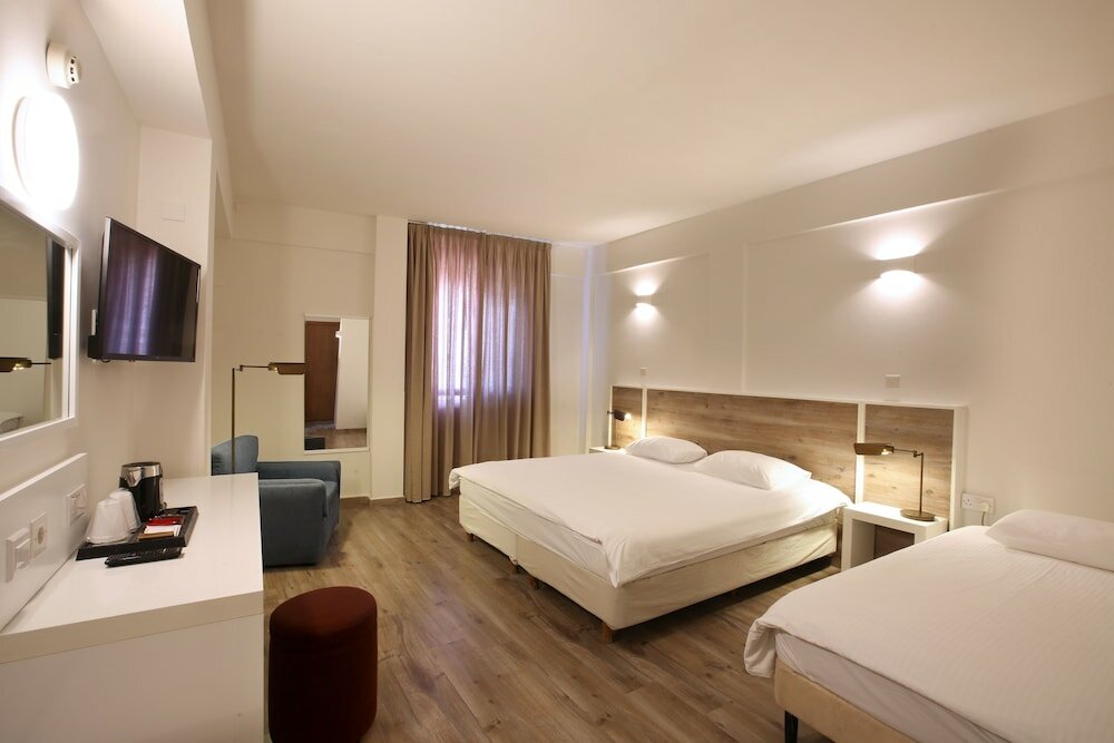 Фото отеля 3