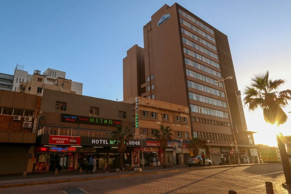 Фото отеля 2