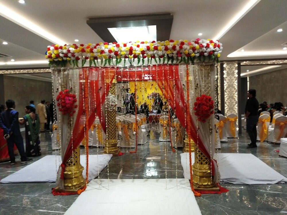 Фото Dhamma Grand Hotel Resort