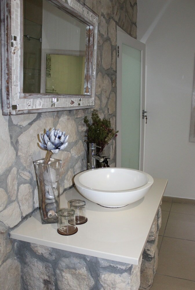 Фото Kleinzee Oceanfront Guesthouse