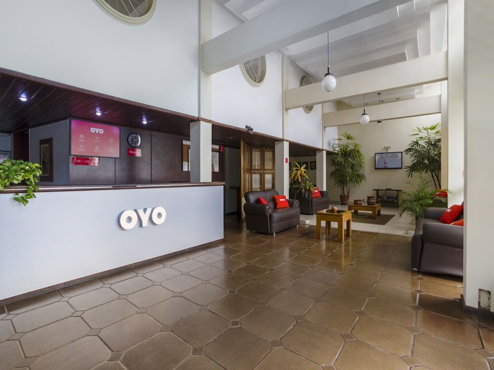 Фото Oyo Hotel La Rocca, Goiânia