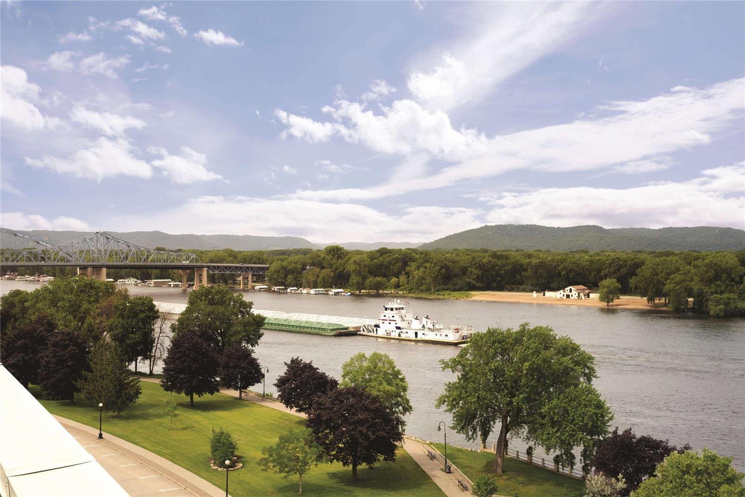 Фото Radisson Hotel La Crosse