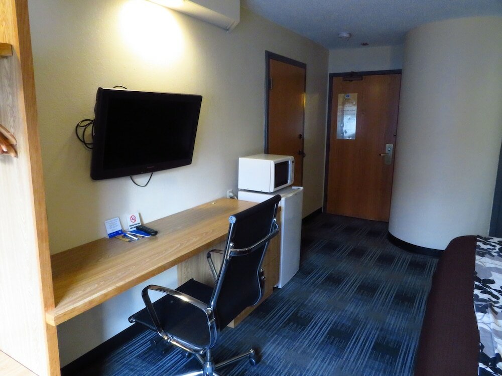 Фото Rodeway Inn At Six Flags