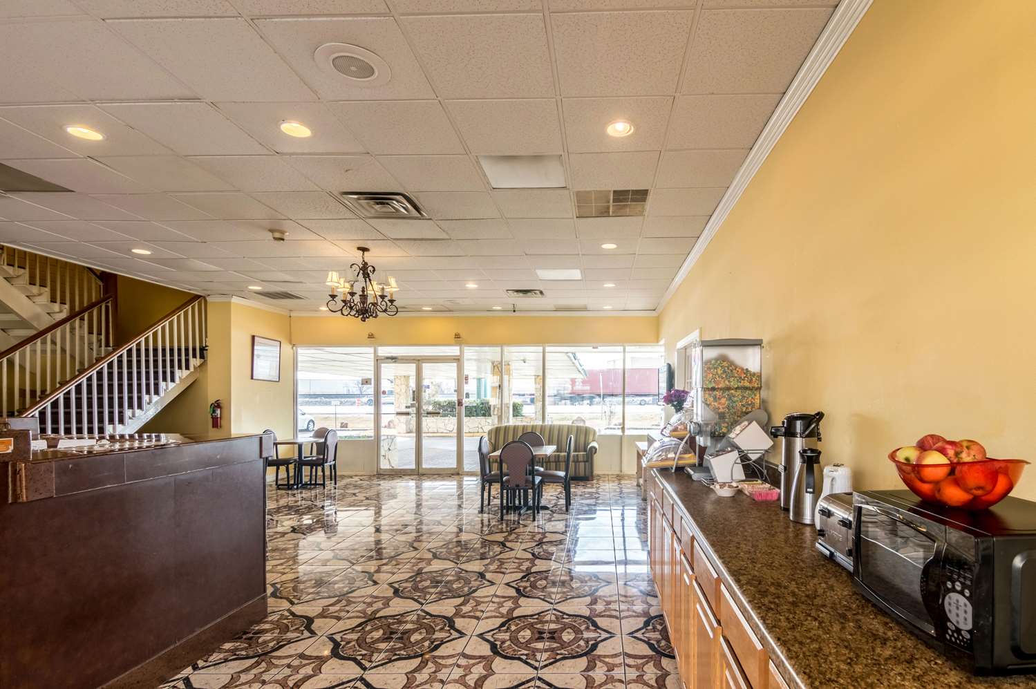 Фото Rodeway Inn Arlington