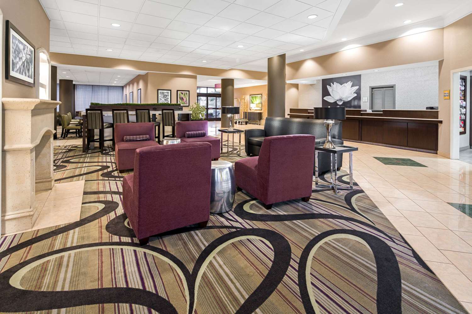 Фото La Quinta Inn & Suites by Wyndham Buena Park