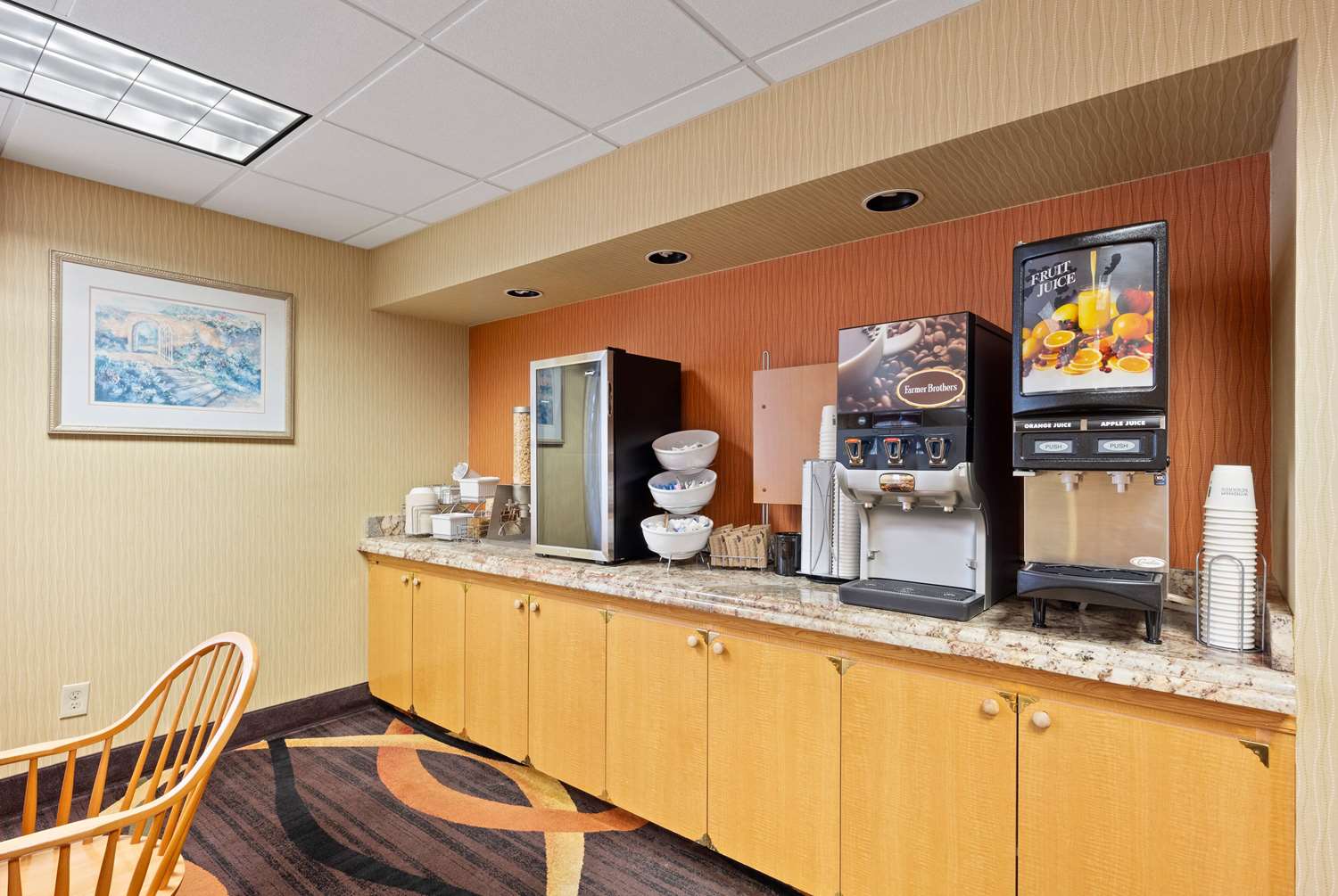 Фото AmericInn by Wyndham Denver Airport