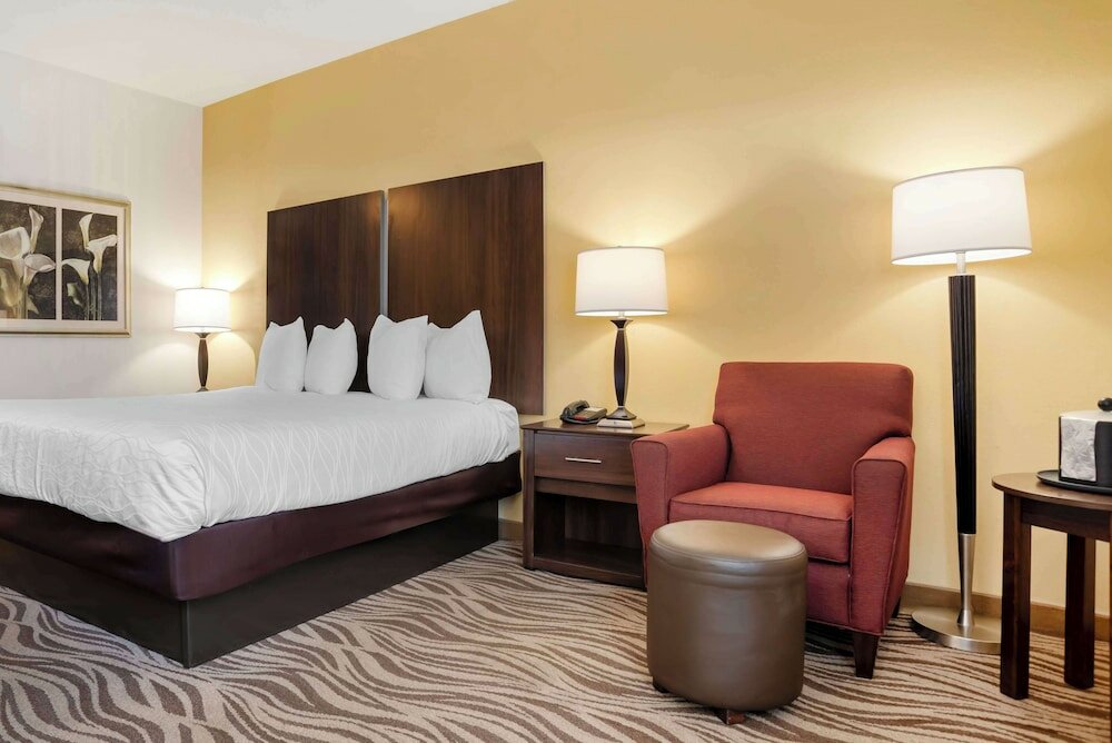 Фото Best Western Plus Oak Mountain Inn