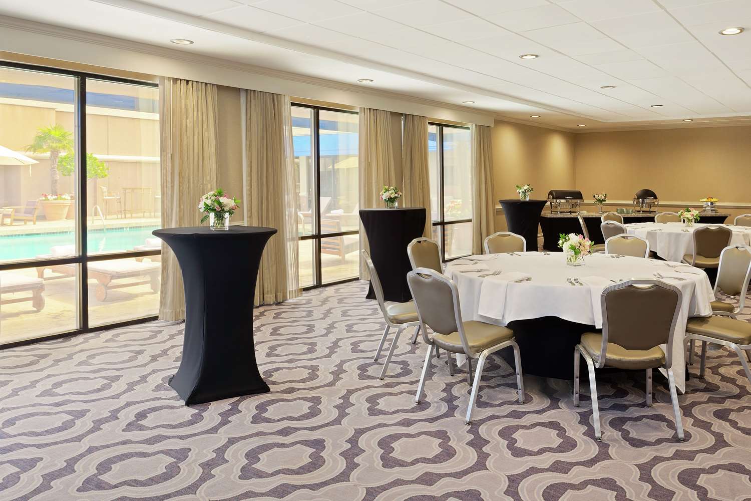 Фото Hilton Jackson