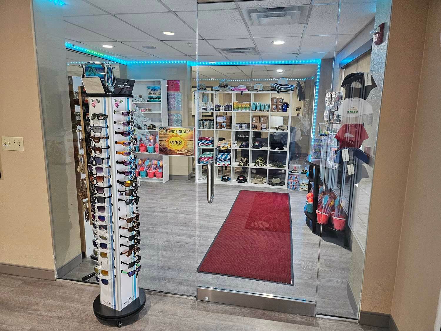 Фото Comfort Inn St Petersburg North