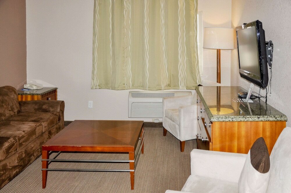 Фото Rodeway Inn Fargo