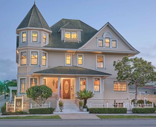 Гостиница Pacific Grove Inn в Монтерее
