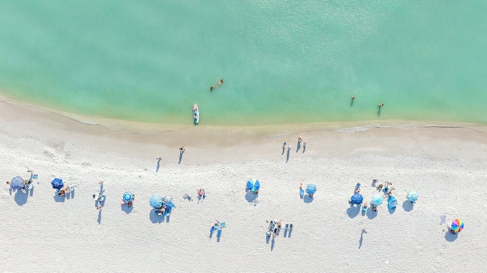 Фото Naples Beach Hotel and Golf Club