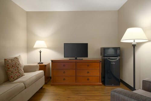 Гостиница Super 8 by Wyndham Ithaca в Итаке