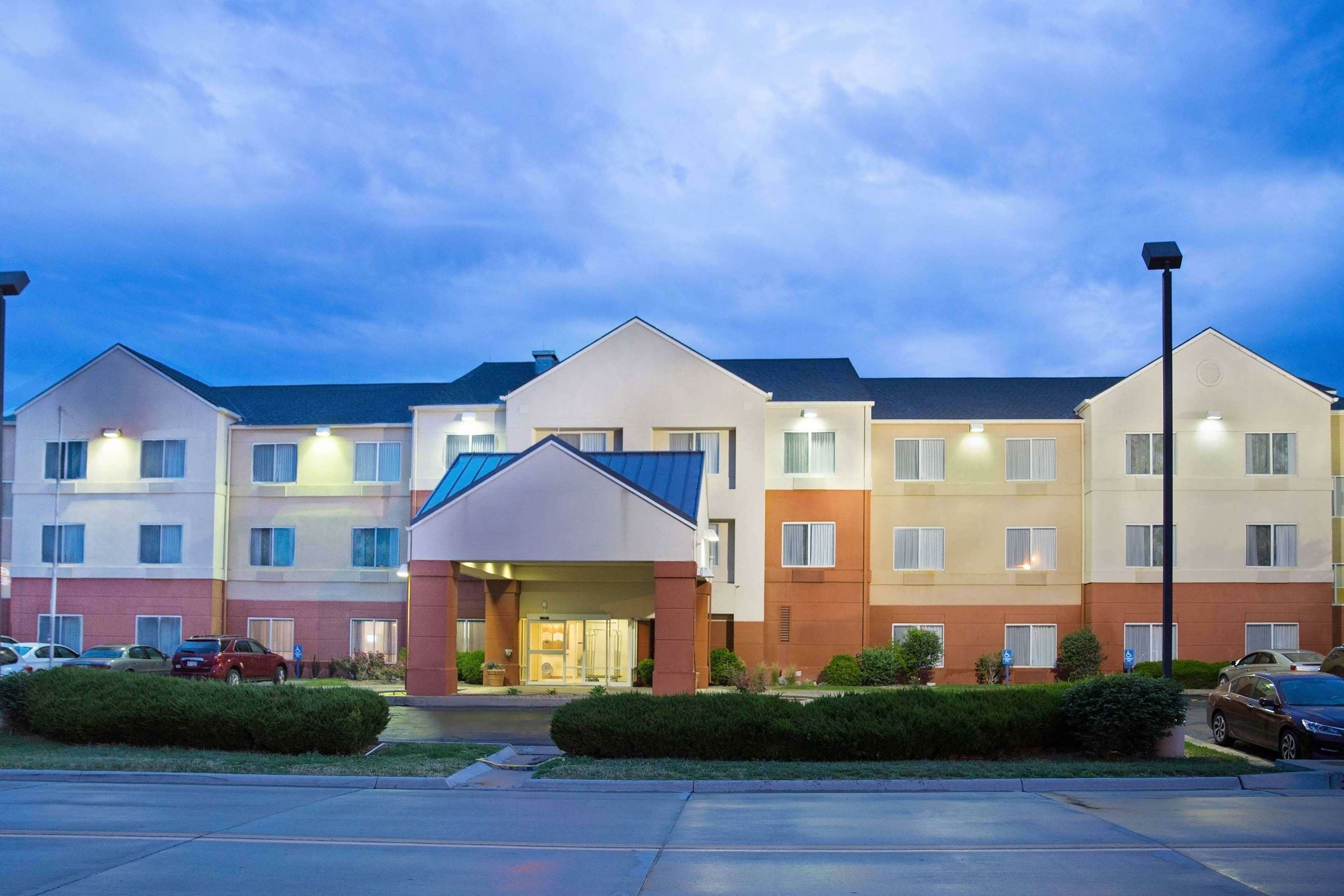 Фото Fairfield Inn by Marriott Hays