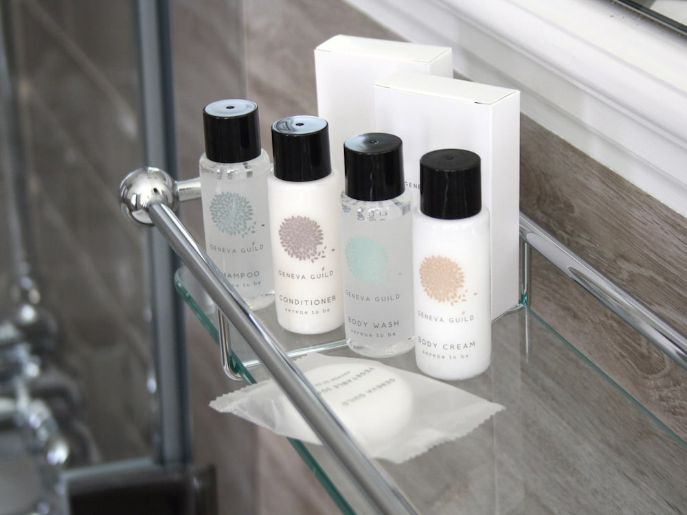 Фото The Grafton Arms Pub & Rooms