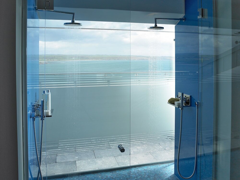 Фото Cliff House Hotel