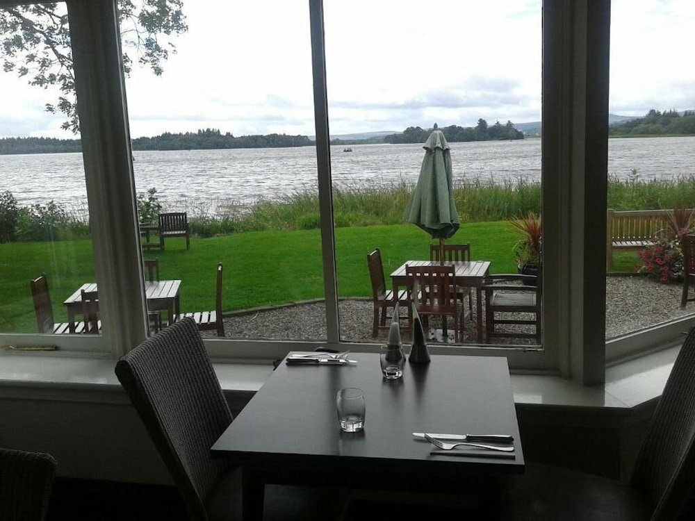 Фото The Lake of Menteith Hotel