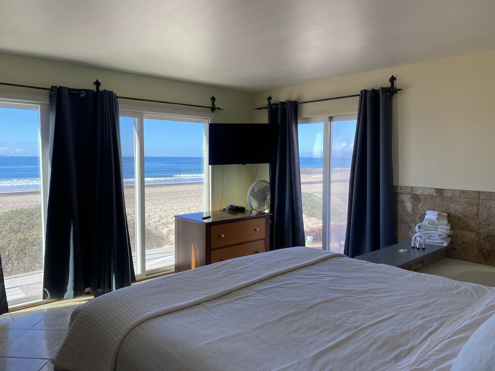 Фото The Shores Inn and Beach Houses