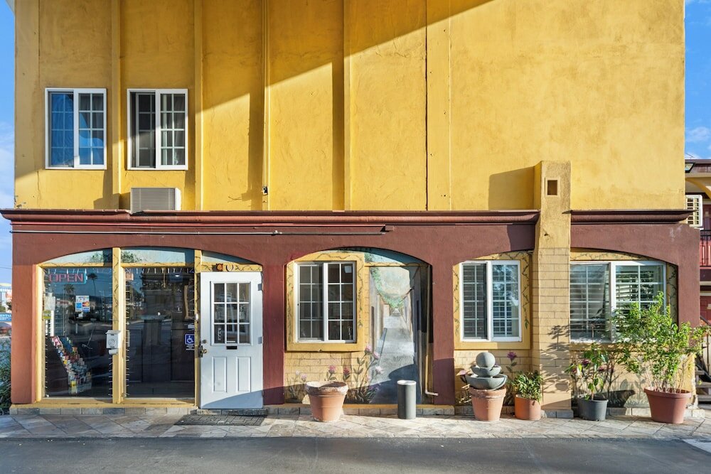 Фото Sky Palm Motel