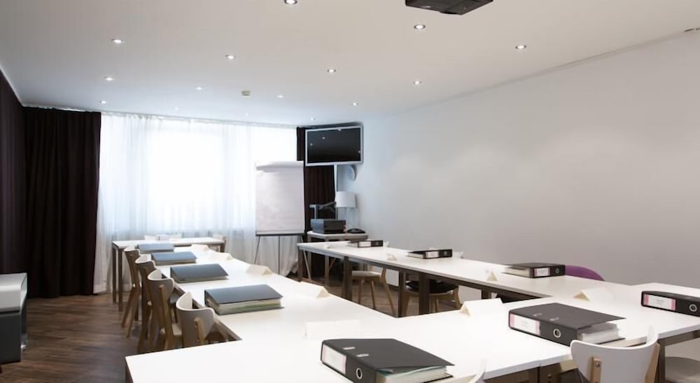 Фото Hotel Alpha