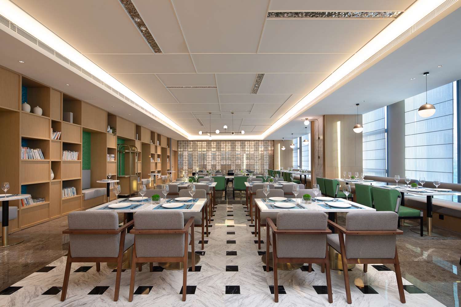 Фото Hilton Garden Inn Shenzhen Guangming Hongqiao Park