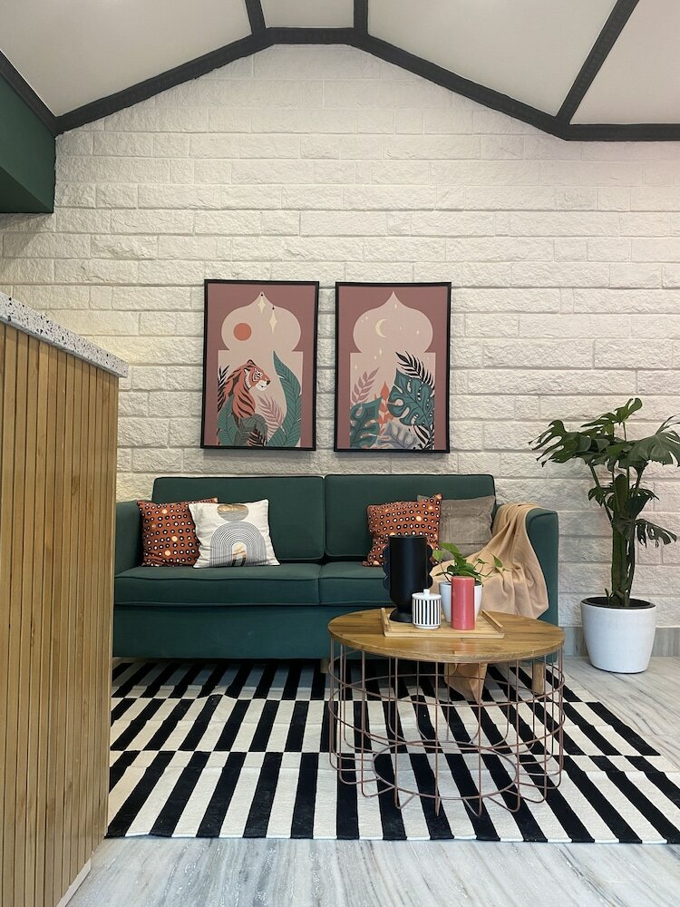 Фото Olive Indiranagar Metro-by Embassy Group