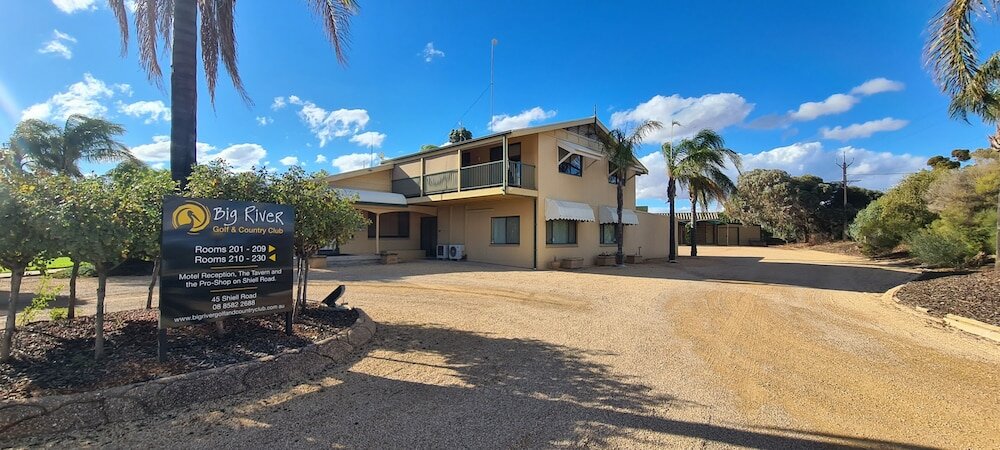 Фото Big River Golf and Country Club