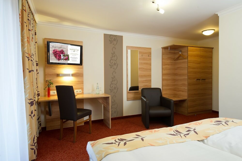 Фото Hotel Gasthof Pockinger Hof