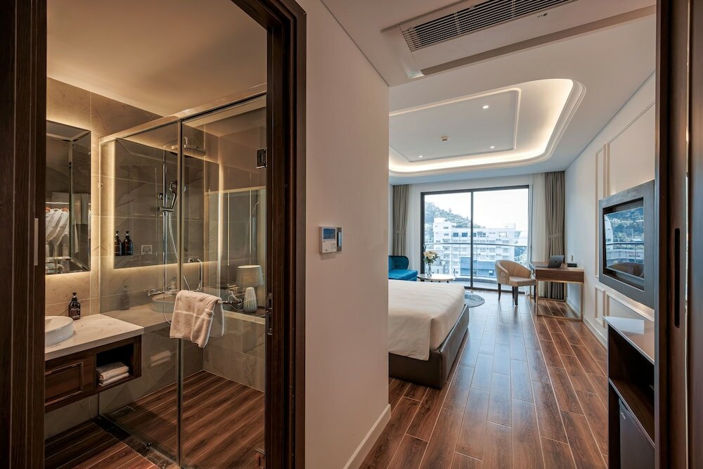 Фото Oyster Bay Hotel Vung Tau