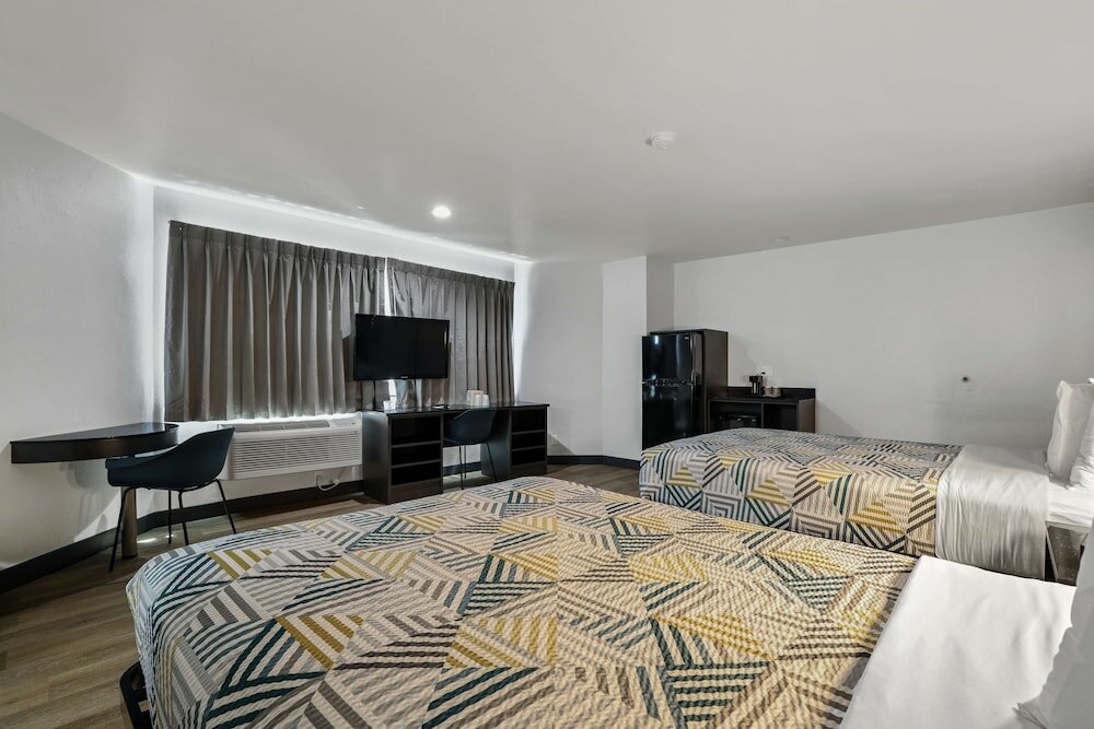 Фото Motel 6 Escondido, Ca